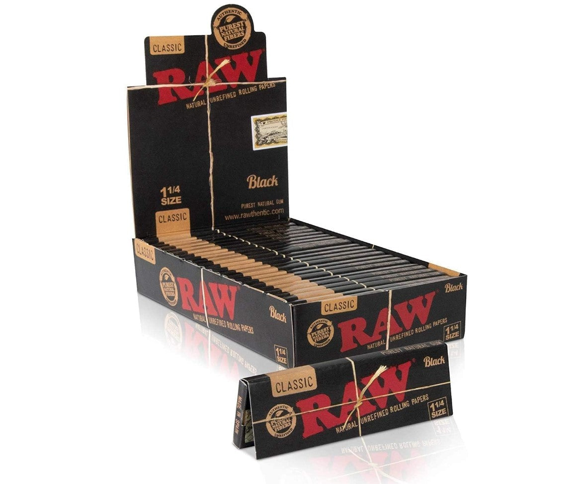 RAW Rolling Papers, Classic Black 1-1/4 Size, 79mm